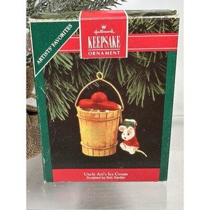 Hallmark Keepsake Uncle Art's Ice Cream Christmas Mouse Tree Ornament 1992 Vtg